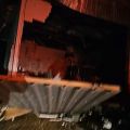 Sistema de amadurecimento estava carregado com bananas e explodiu — Foto: Rádio Clube Realeza